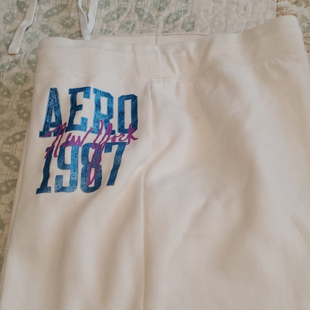 Aeropostale, cream color